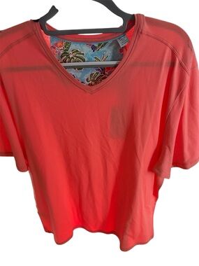 Tommy Bahama ST225028 Wave Tropic V-Neck T-Shirt Sz XL NWT coral vacation/resort